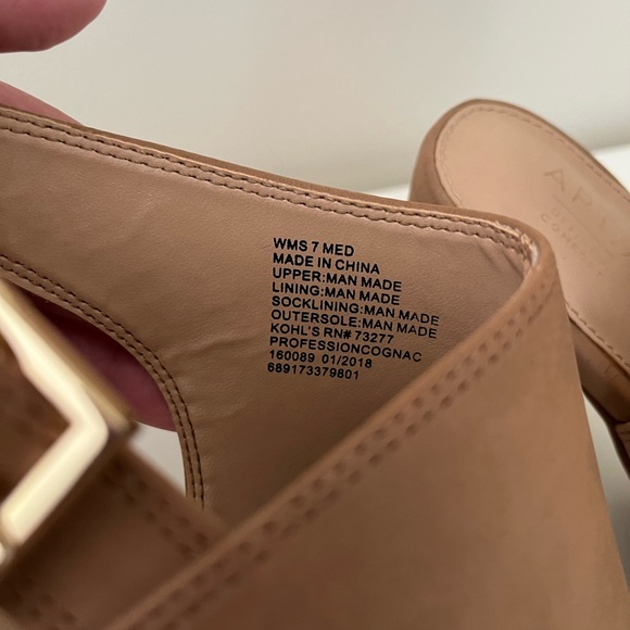 Apt 9 Women’s Heels size 7 - Picture 3 of 4